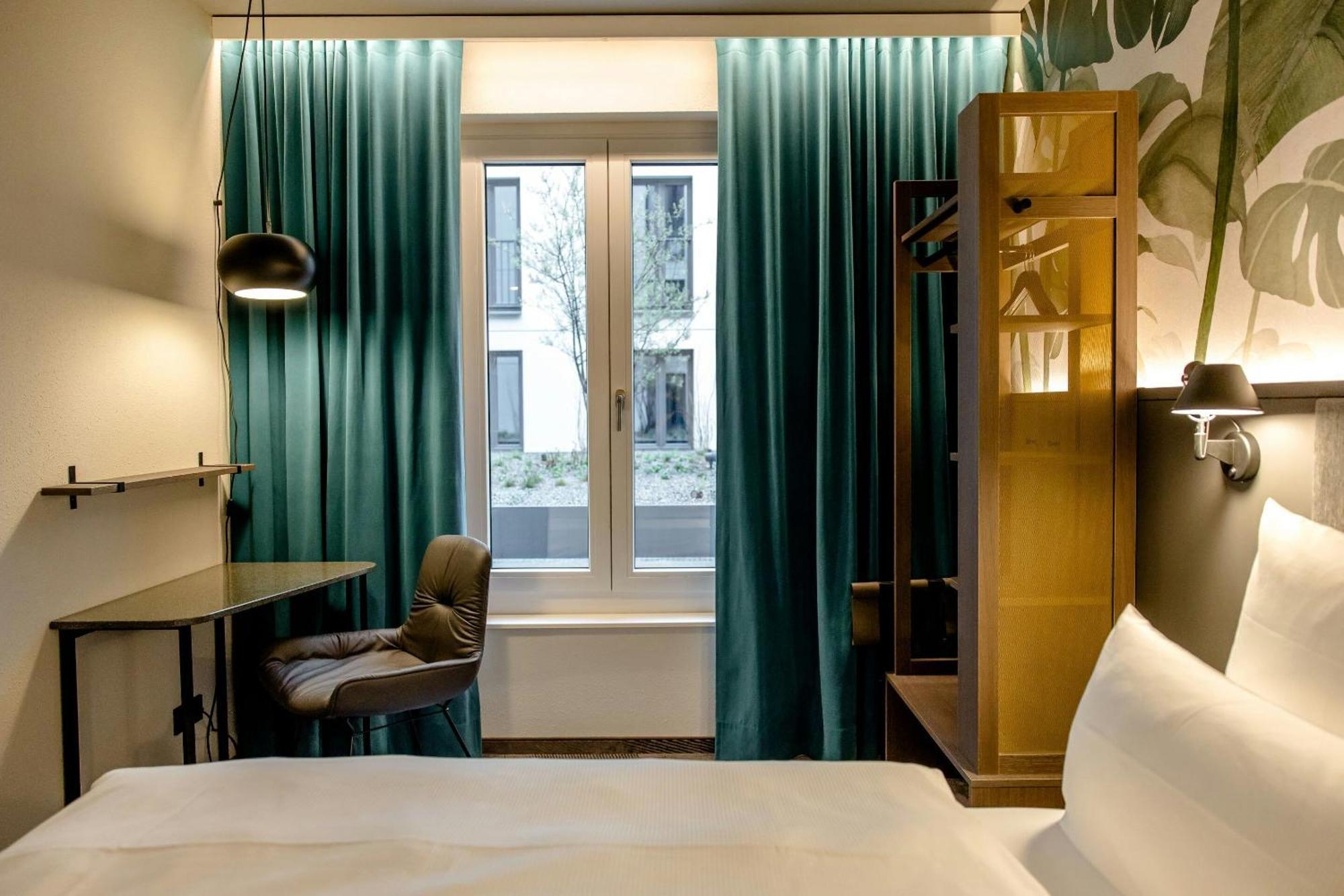 Motel One Muenchen Hauptbahnhof Buitenkant foto